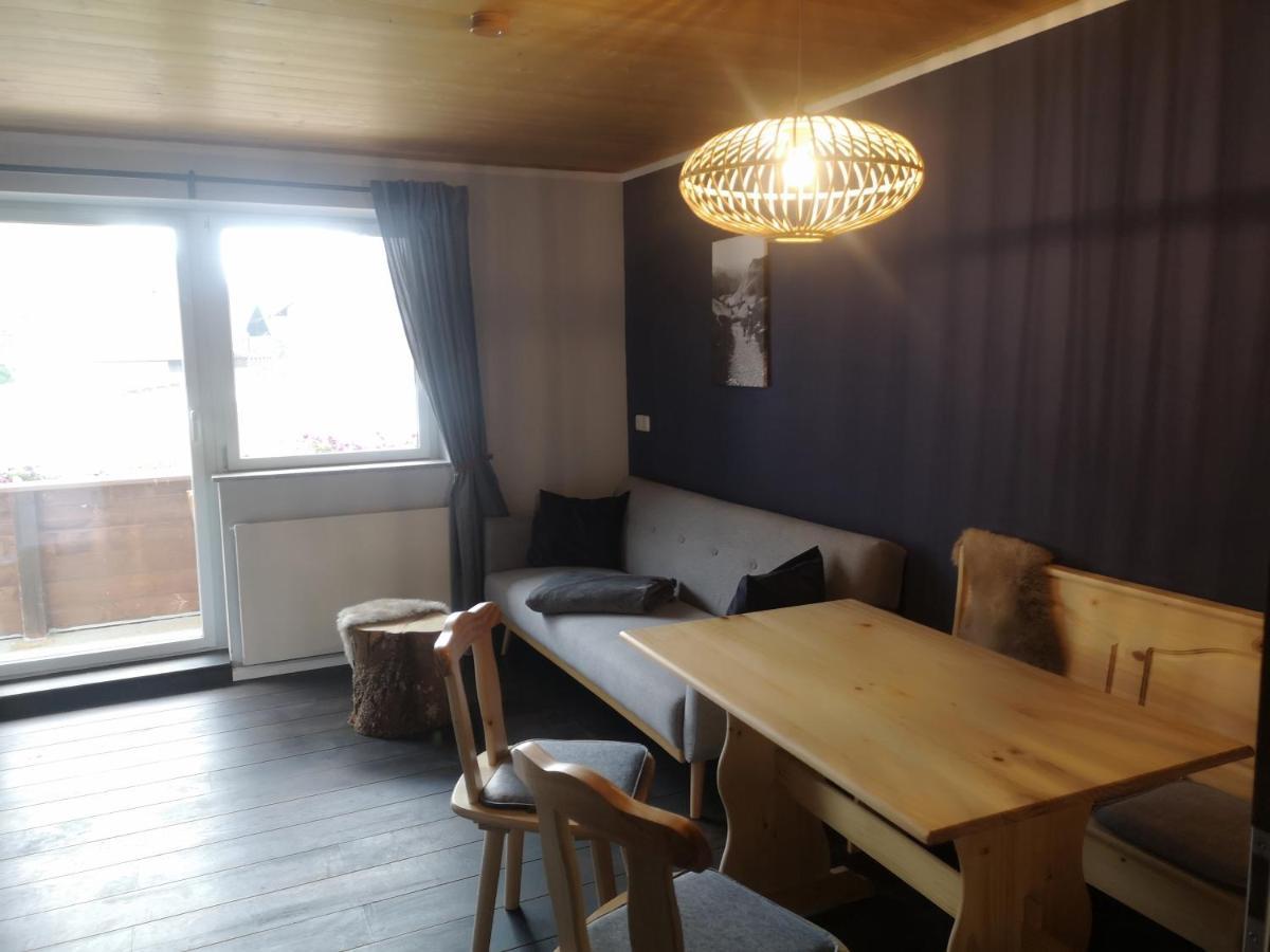 Ferienwohnungen Haus Almrausch 比荷巴赫 外观 照片