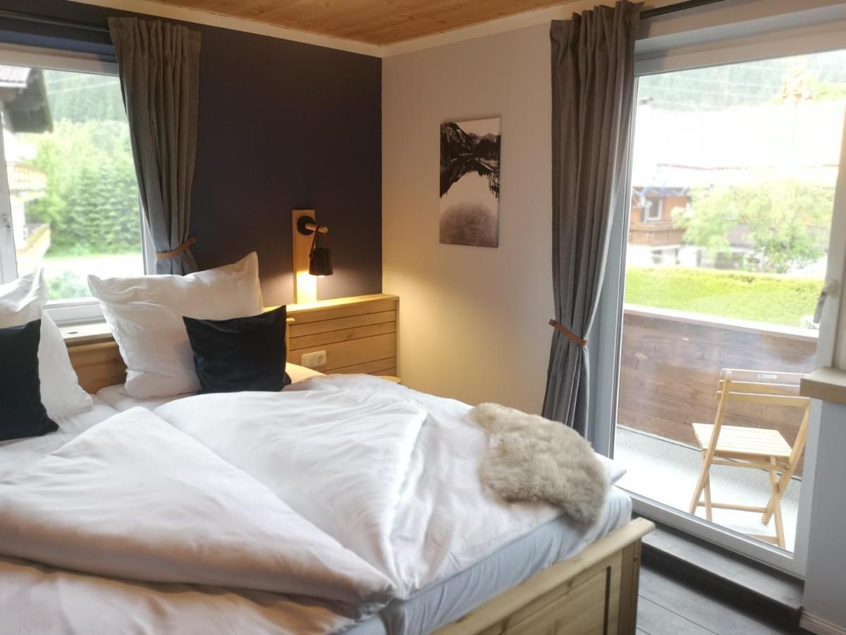 Ferienwohnungen Haus Almrausch 比荷巴赫 外观 照片